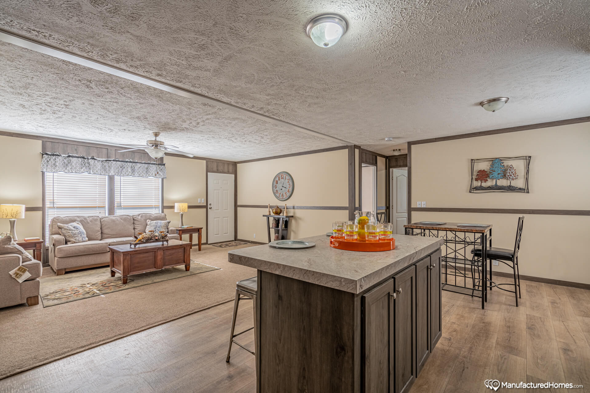 Sandalwood XL 28563P P Model by Fleetwood Homes Lafayette